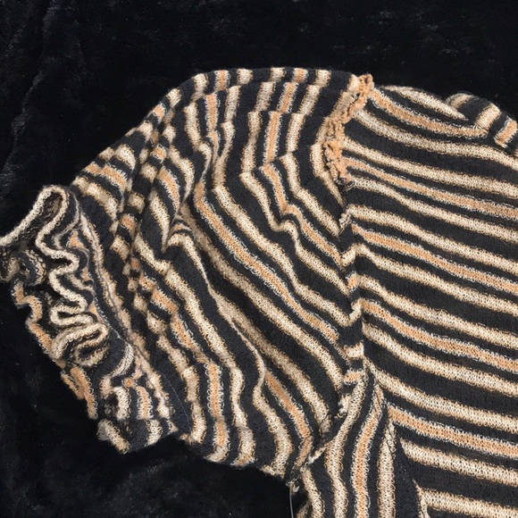 Free People Take One for the Team Top. - Picture 6 of 7